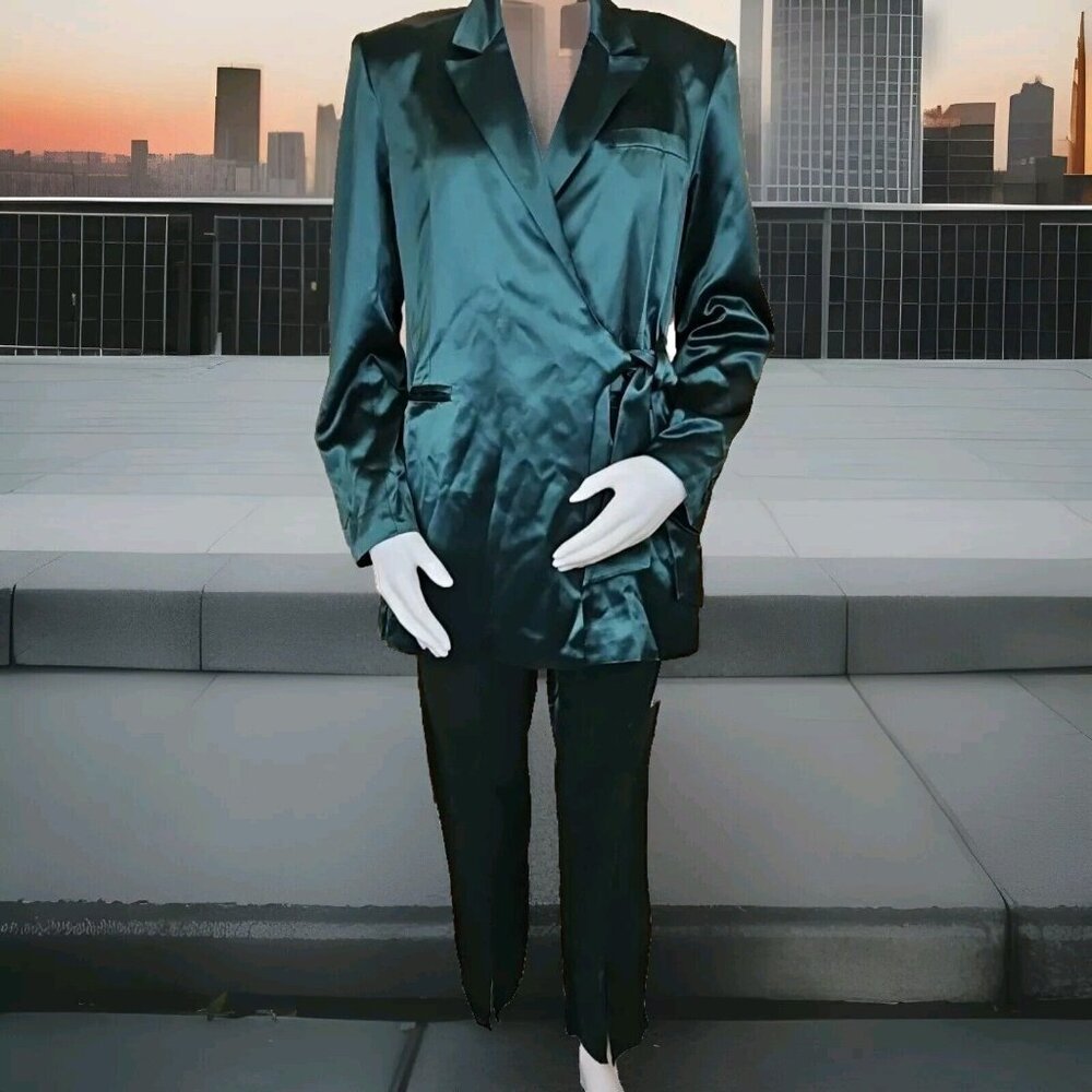 Lattelier Pant Suit Womens M Tie Waist Tuxedo Blazer Satin Green Trouser Outfit - Picture 1 of 16